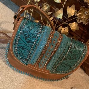 Trinity ranch leather crossbody